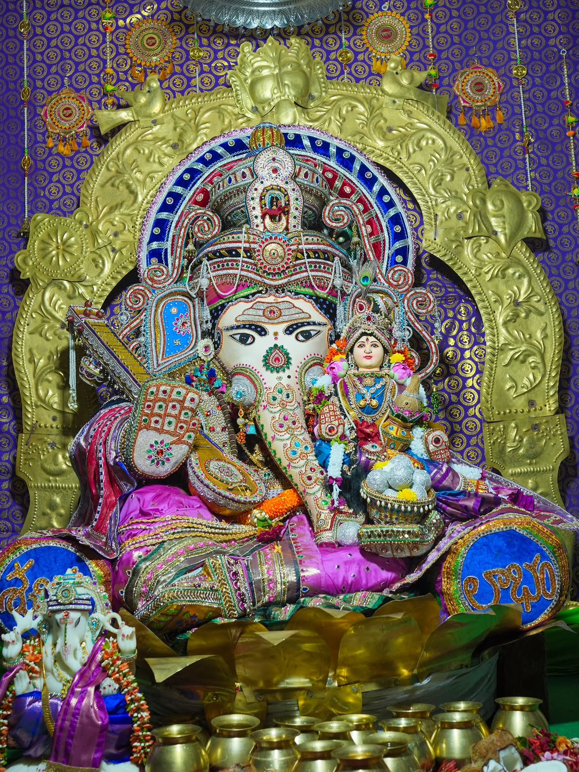 శ్రీ లక్ష్మీ గణపతి స్వామివారు
